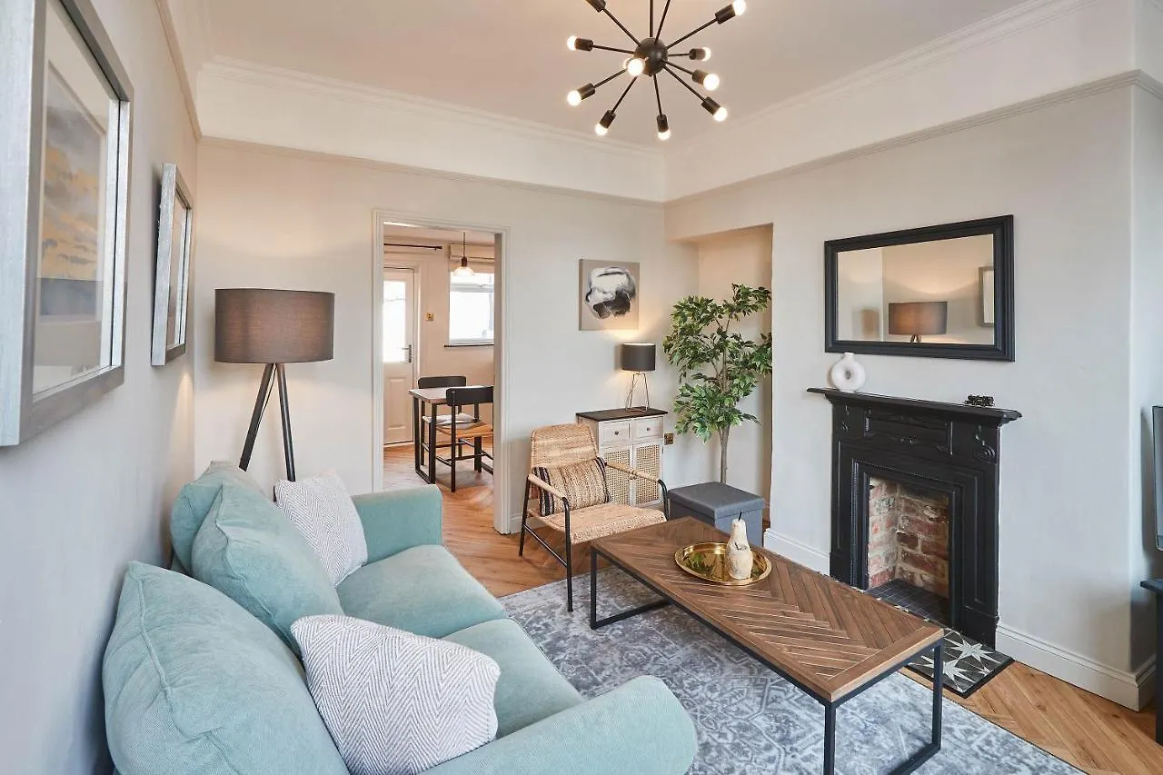 Host & Stay - The Railman'S House York 0*,  United Kingdom